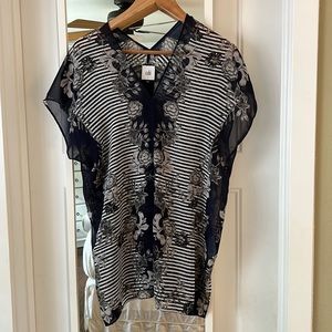 So CUTE Cabi blouse!